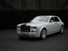 pearl-white-rolls-royce-phantom-by-project-kahn_1.jpg